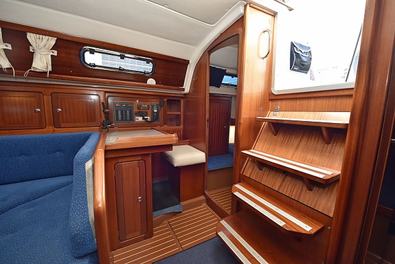 Bavaria 37 Cruiser 22 of 24