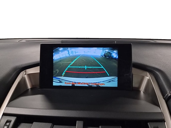 Lexus NX300h 18 of 18