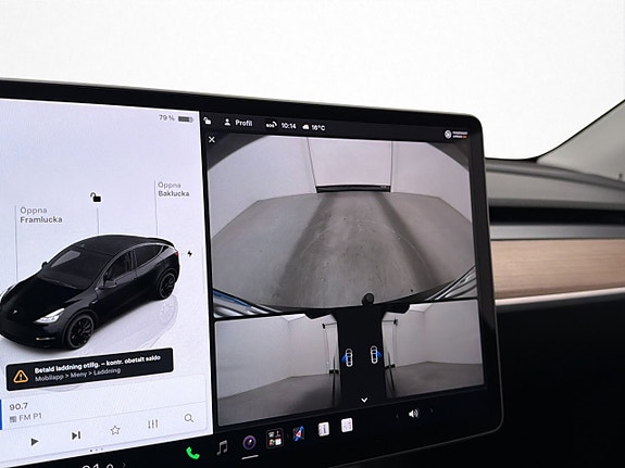 Tesla Model Y 19 of 30