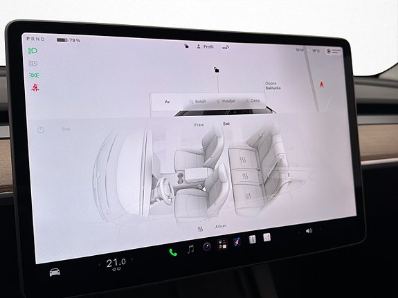 Tesla Model Y 21 of 30