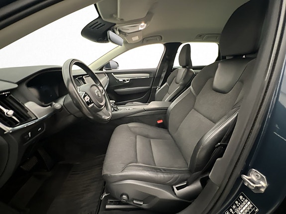 Volvo V90 12 of 30
