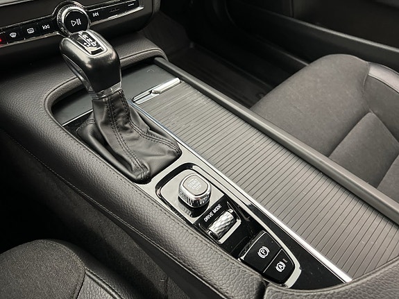 Volvo V90 30 of 30