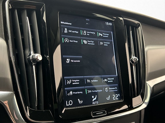 Volvo V90 24 of 30