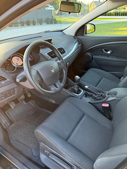 Renault Megane III 9 of 10