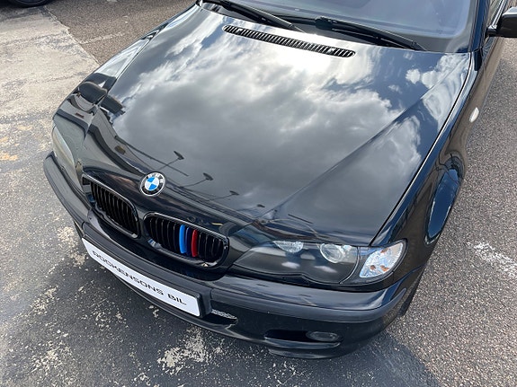 BMW 330i 19 of 30