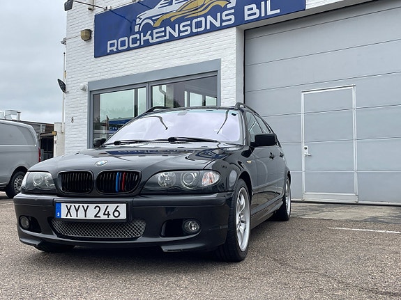 BMW 330i 27 of 27