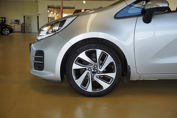 Kia Rio 12 of 12