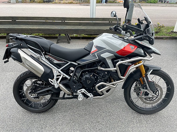 Triumph Tiger 900 Rally Pro Utrustad