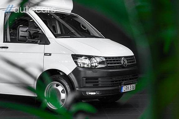 Volkswagen Transporter 10 of 27