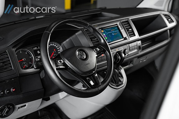 Volkswagen Transporter 17 of 27