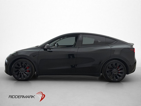 Tesla Model Y 5 of 30