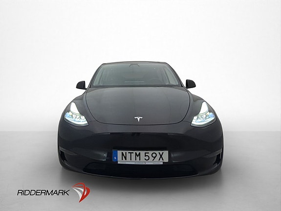 Tesla Model Y 3 of 30