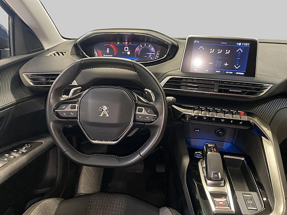 Peugeot 3008 7 of 16