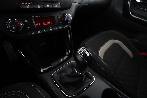 Kia Ceed 24 of 30