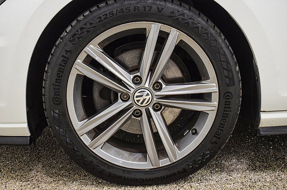 Volkswagen Golf I 27 of 28