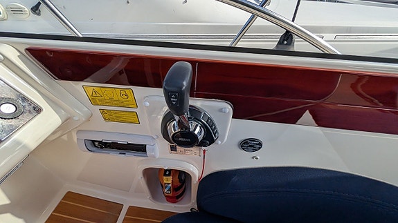 Aquador 23 HT -09 motor 2014. Volvo Penta D3-200 HK. 5 of 22