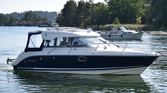 Aquador 23 HT -09 motor 2014. Volvo Penta D3-200 HK. 3 of 22