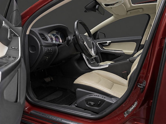 Volvo S60 7 of 20