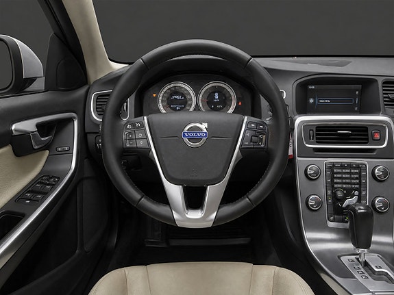 Volvo S60 11 of 20