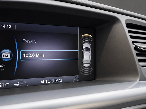 Volvo S60 13 of 20