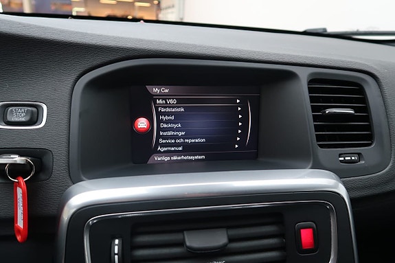 Volvo V60 14 of 17