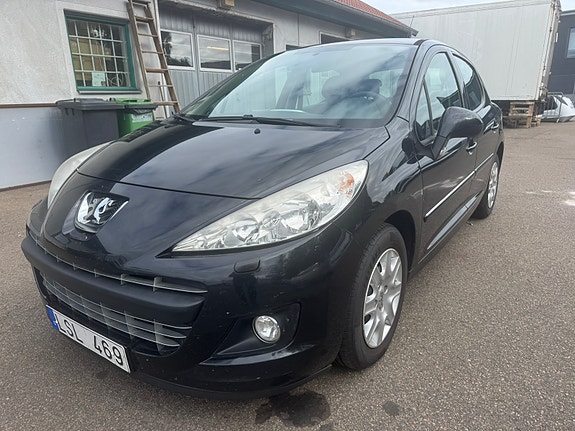Peugeot 207 2 of 10