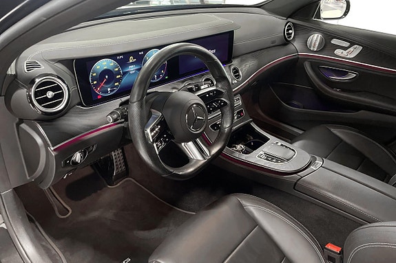 Mercedes-Benz E220 7 of 19