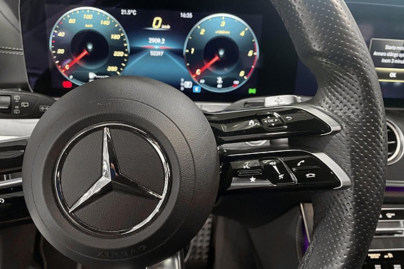 Mercedes-Benz E220 15 of 19