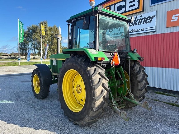 John Deere 3040 2 of 7