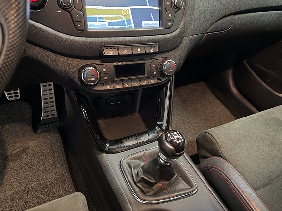 Kia ProCeed 12 of 16