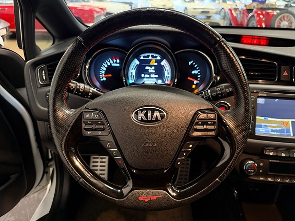 Kia ProCeed 10 of 16