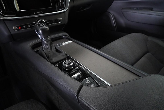 Volvo V90 Cross Country 10 of 10