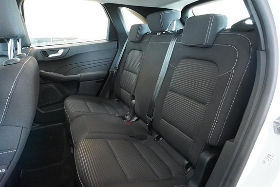Ford Kuga 10 of 11