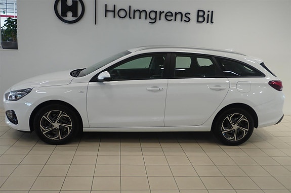 Hyundai i30 3 of 15