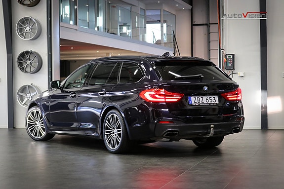 BMW 530i 2 of 30