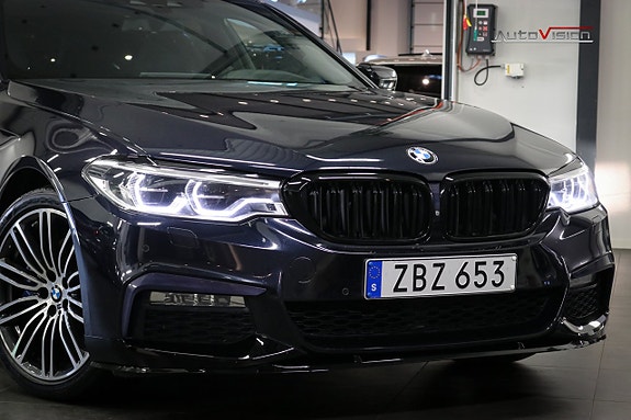 BMW 530i 4 of 30