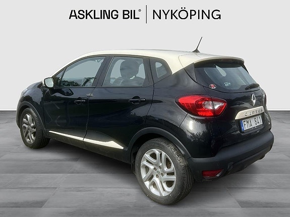 Renault Captur 2 of 10