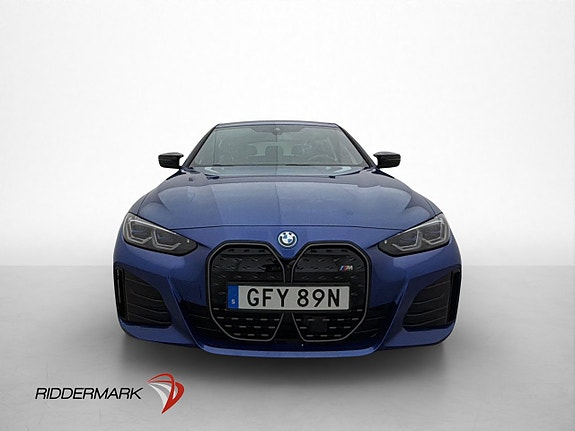BMW i4 3 of 30