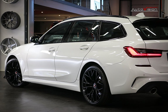 BMW 320 5 of 30