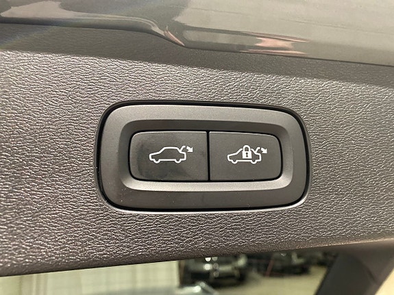 Volvo V60 8 of 20