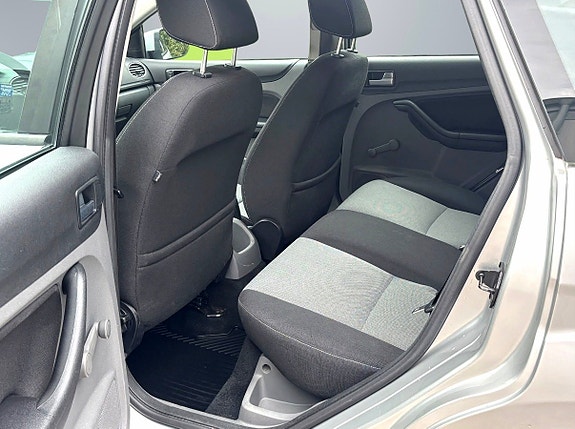 Ford Focus 10 of 11