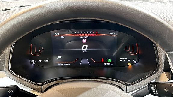 Seat Arona 17 of 18