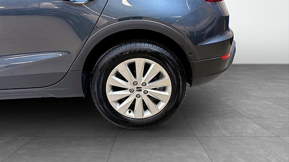 Seat Arona 6 of 18