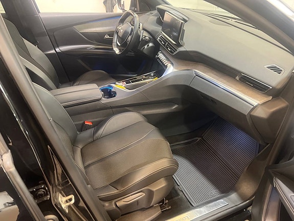 Peugeot 3008 7 of 10