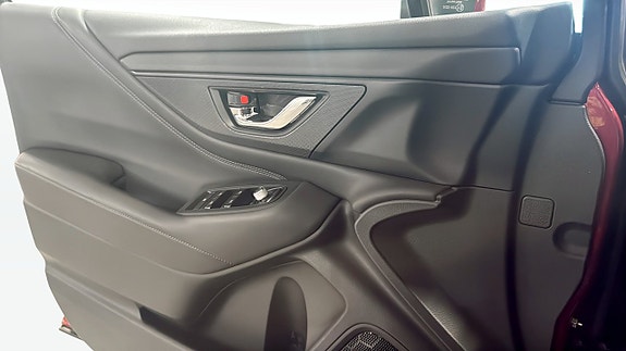 Subaru Outback 11 of 12