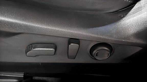 Subaru Outback 10 of 12