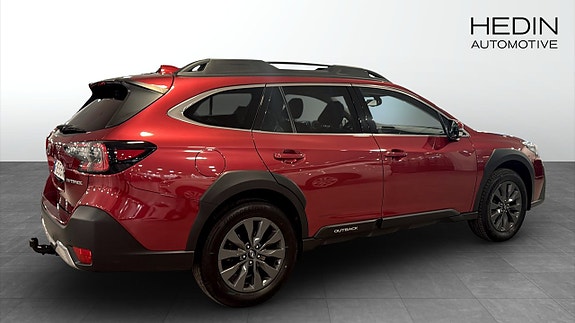Subaru Outback 2 of 12