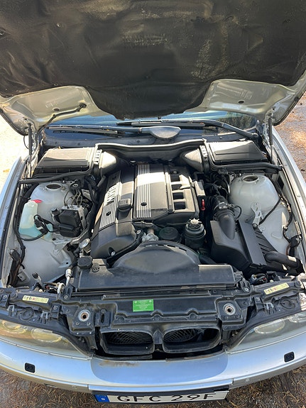 BMW 520i 19 of 21