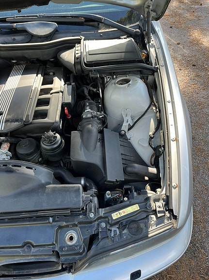 BMW 520i 18 of 21