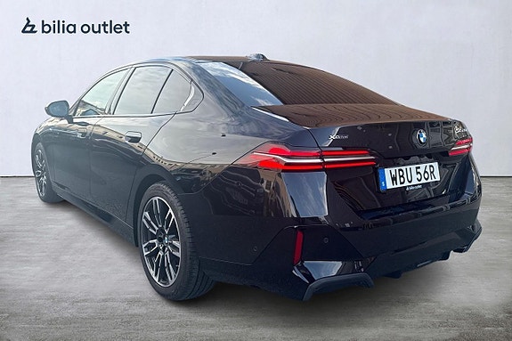 BMW 520d 4 of 30